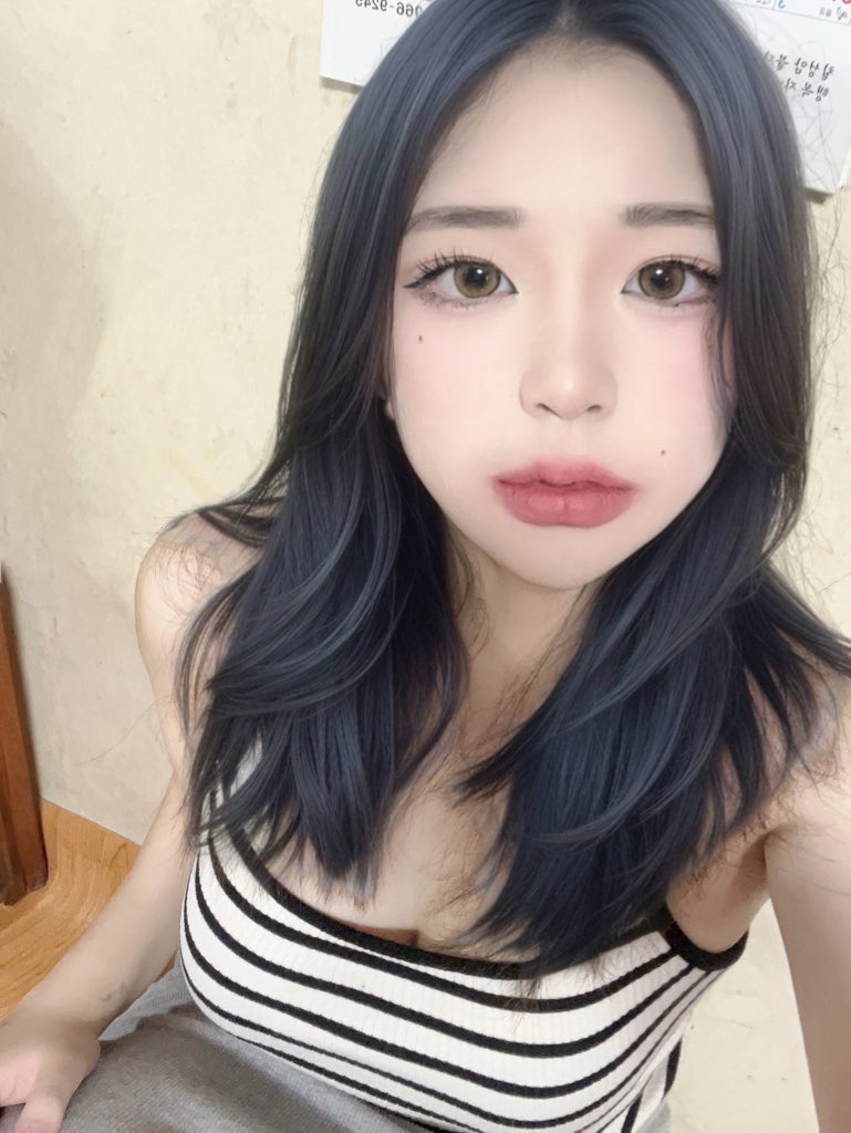 얼공존예 조건녀Q [pic.사진자료] 미리보기 3