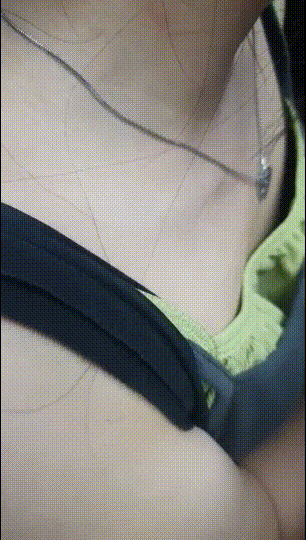 신작직촬 ✨ 지하철_레딩스녀.윗슴몰카 3V 미리보기 8