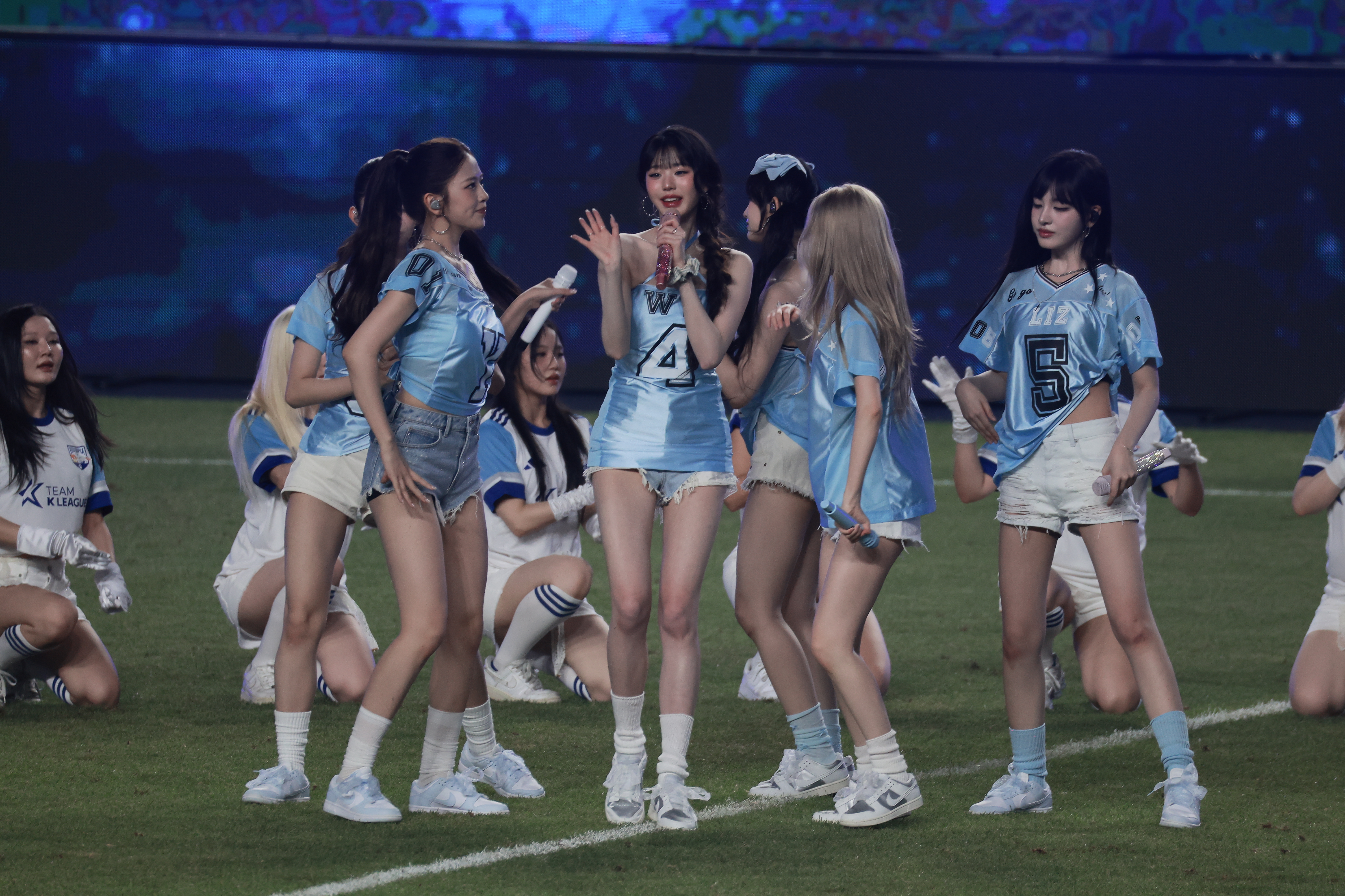 장원영_25.07.30 K리그 시축 데이터 506P_5.2G 미리보기 4