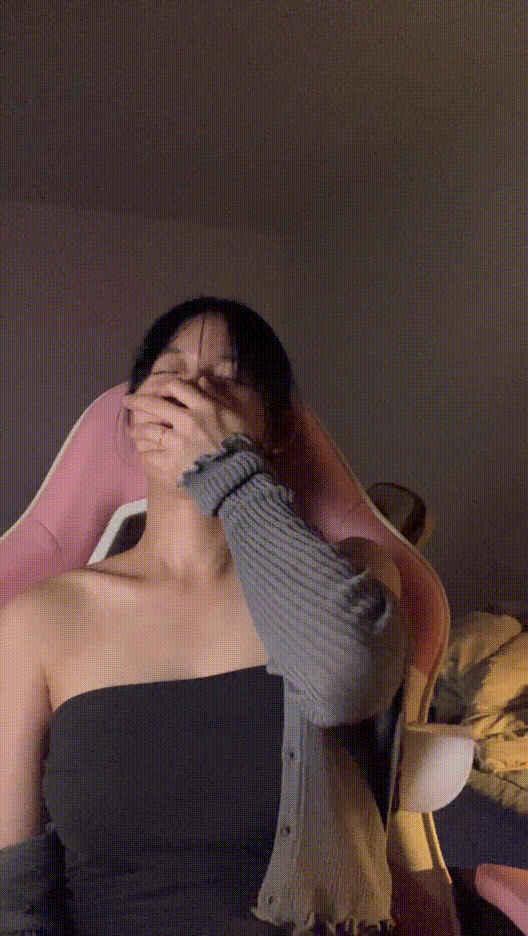 아프리카 narin142536_25.10.12 유륜노출+자위지구꼽다가 영정 2V [풀버젼] 미리보기 9