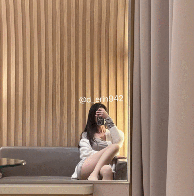 밀크초코 인스타, 틱톡, 쇼핑몰 사진 움짤 모음 온팬 영상 없음 미리보기 2