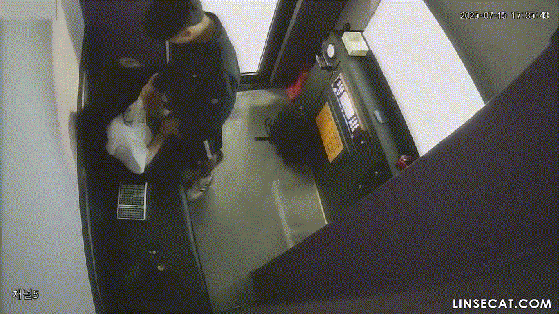 신작IP ✨ 코인노래방_3일연속 [가슴노출/사까시] 미리보기 2