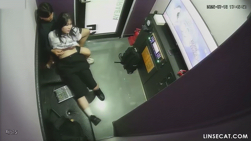 신작IP ✨ 코인노래방_3일연속 [가슴노출/사까시] 미리보기 3