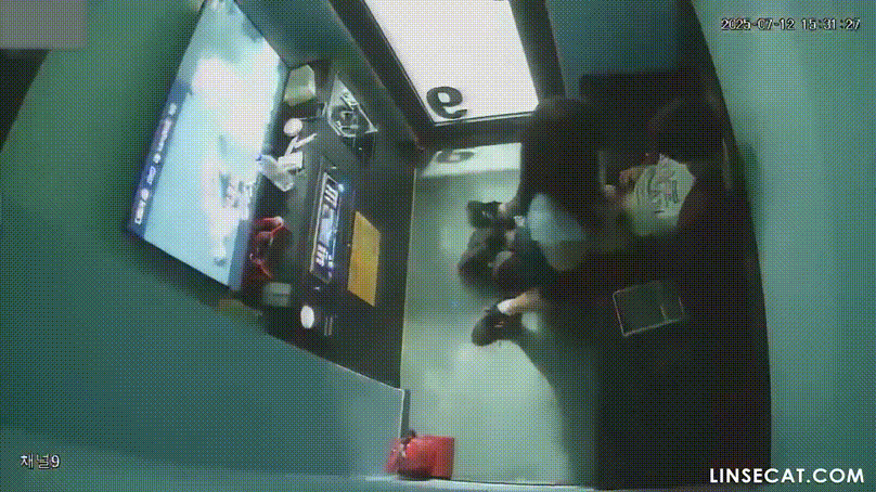 신작IP ✨ 코인노래방_발기된 남친/가슴 큰 여친 미리보기 6