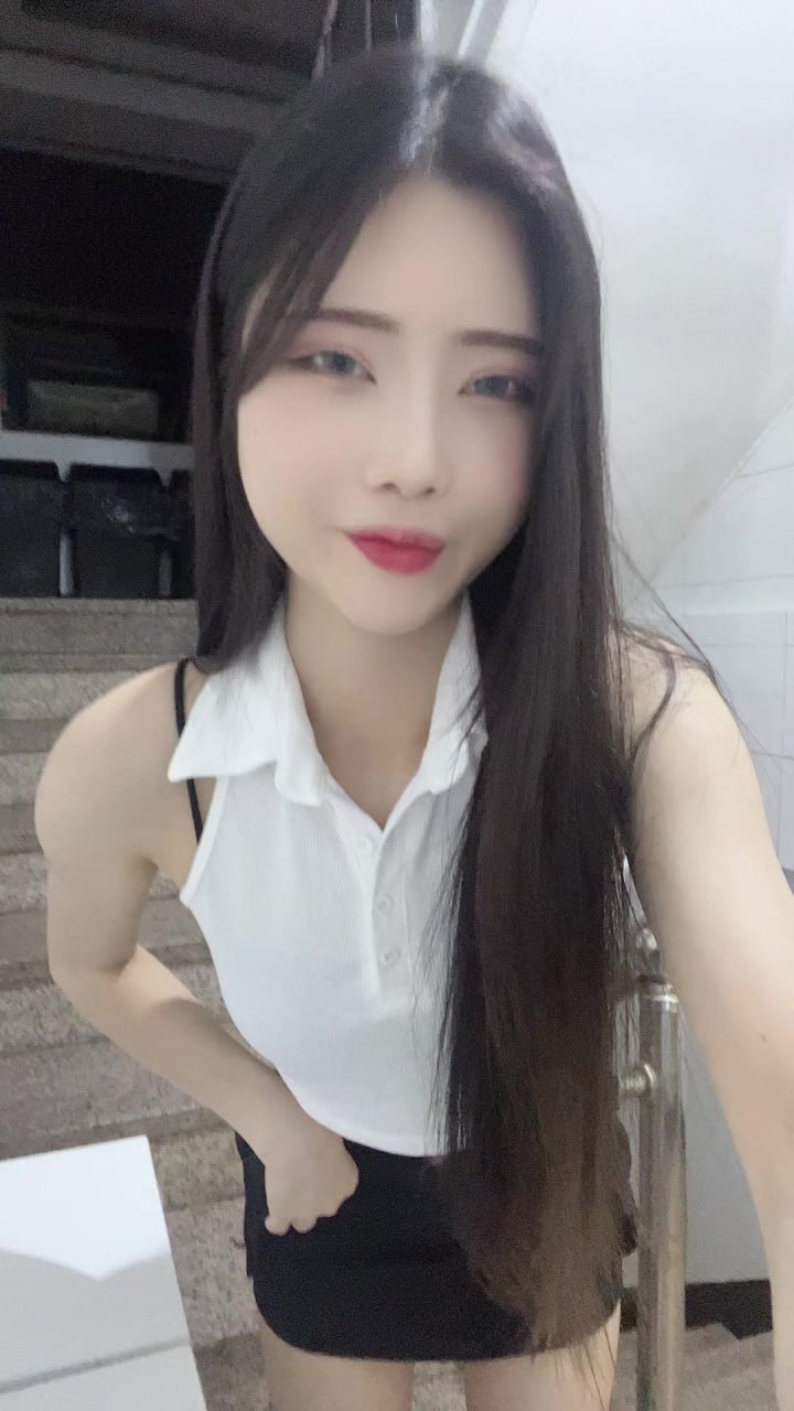 윤공주 ★ 오프29V/자위25V/비공개 69P 모음 미리보기 10