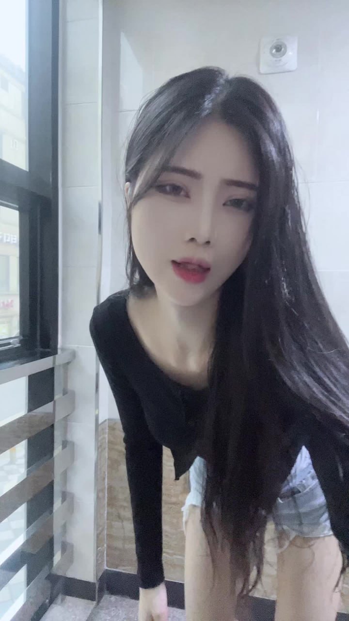 윤공주 ★ 오프29V/자위25V/비공개 69P 모음 미리보기 11