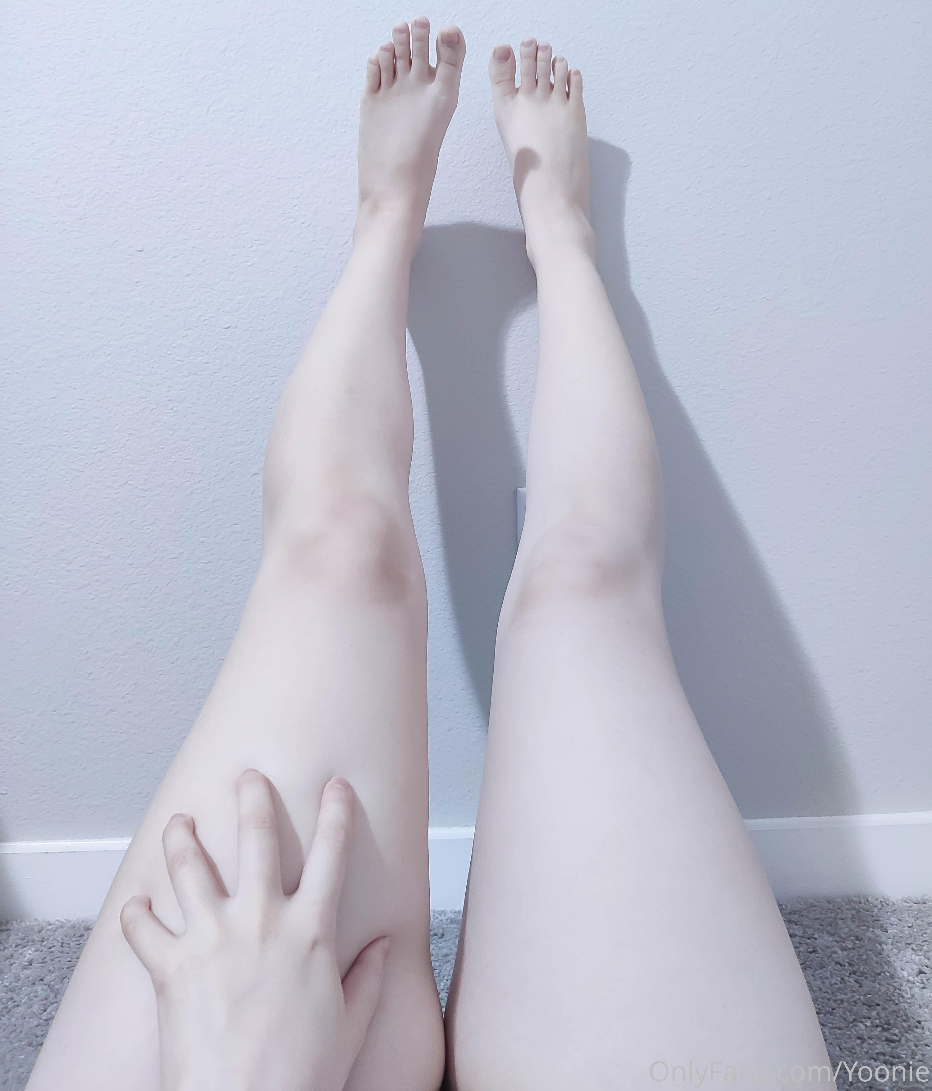 Yoonie_한국계 onlyfans [예쁜발 풋페티쉬모델] 39V+사진 미리보기 8