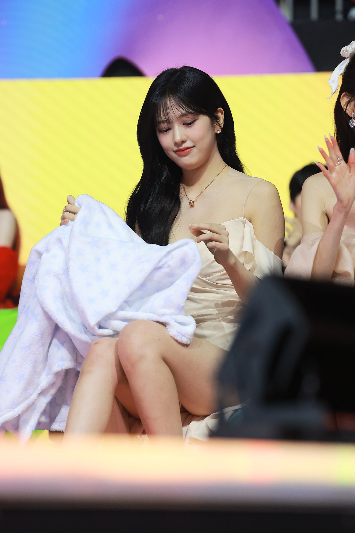 【데이터】 안유진 24.11.30 / 23.12.02 / 22.06.18_70.9G 미리보기 4