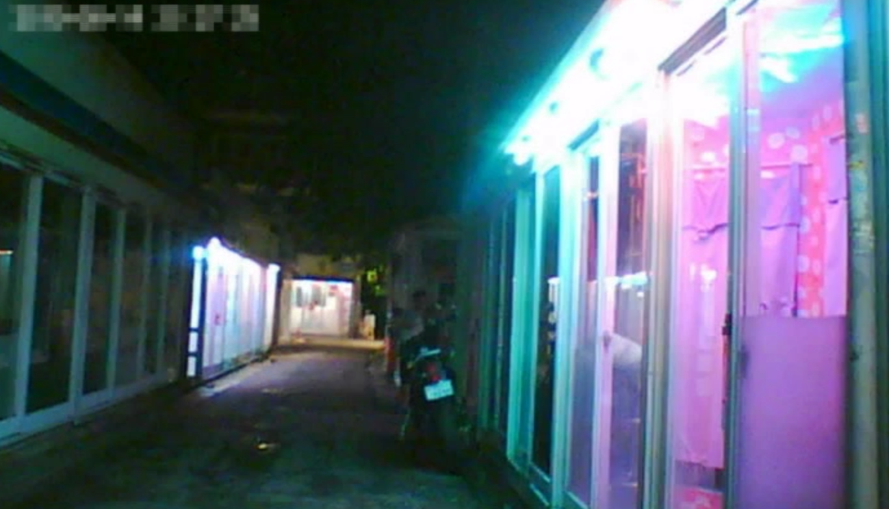 사창가 탐방부터 떡까지 [얼공]