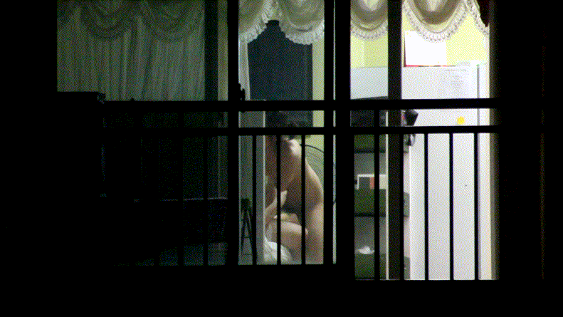 앞동네 커플 [망원몰카] 2V 미리보기 2