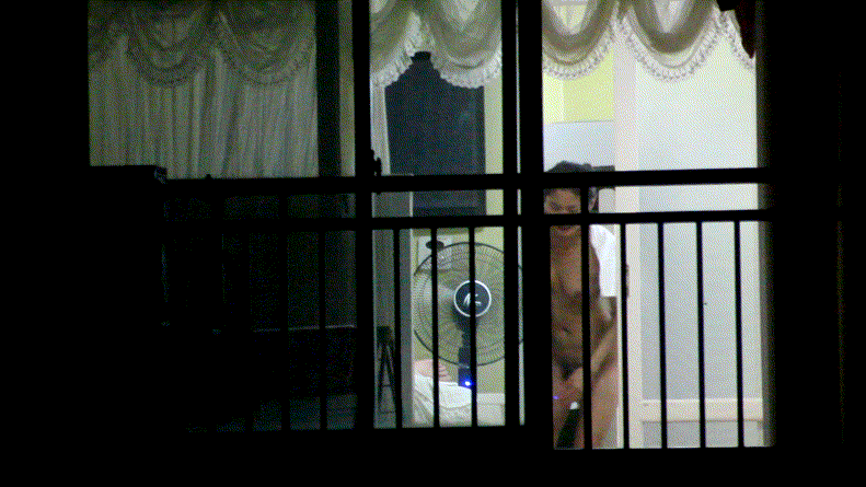 앞동네 커플 [망원몰카] 2V 미리보기 4