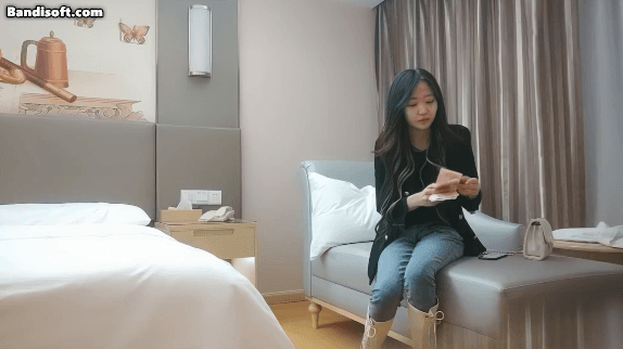 루이비통남 고액조건녀 : 단발존예녀/코스프레존예장신녀 2V 미리보기 3