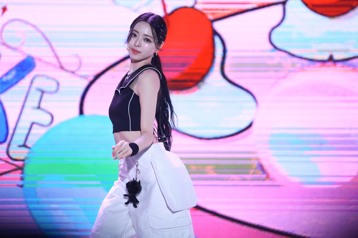 【데이터】 ITZY 유나 23.08.07 1003P_12.1G 미리보기 3