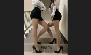 【유료직구자료】 2:1 풋잡/남자노예_FD공주님 26V.6P