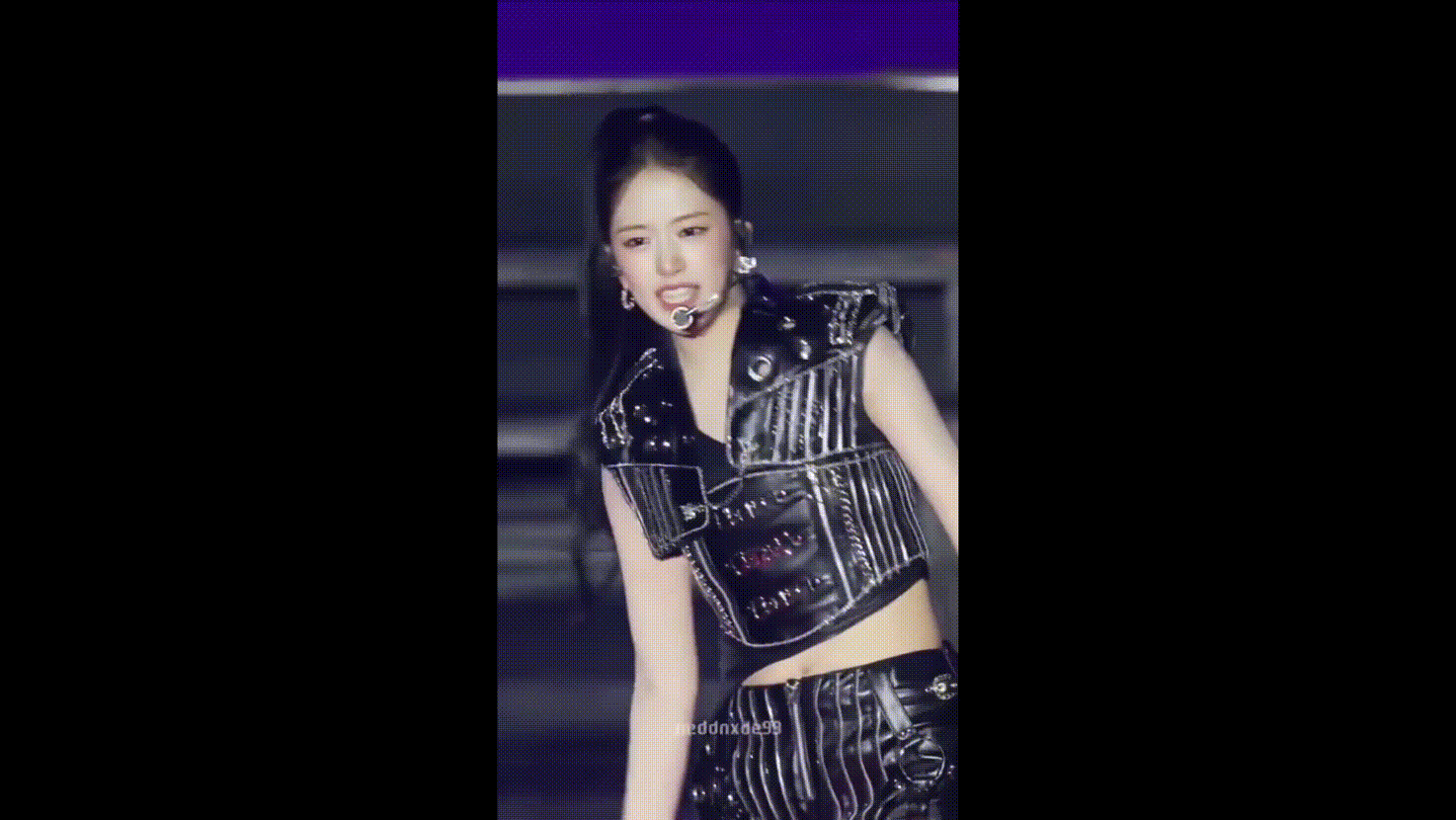 안유진 ✨ 【직캠】 누브라. 허벅지안쪽 노출 3V 미리보기 3