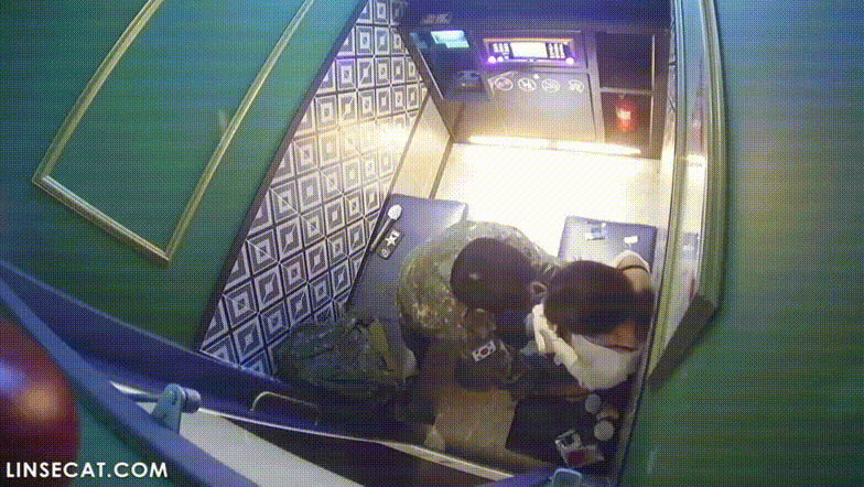 IP신작 ✨ 코인노래방_군바리와 거유녀/사까시커플 外 미리보기 2