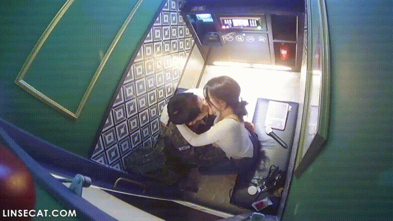 IP신작 ✨ 코인노래방_군바리와 거유녀/사까시커플 外 미리보기 4