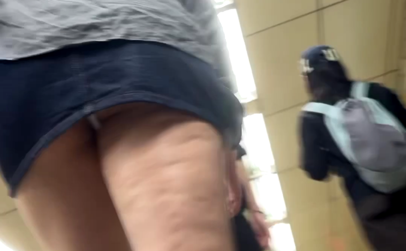 계단 T팬티 업스 [육덕셀룰라이트녀]