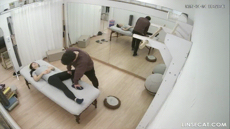 신작IP✨ 훈남필라테스 강사 1대1 교습_이곳저곳 만지기 미리보기 13