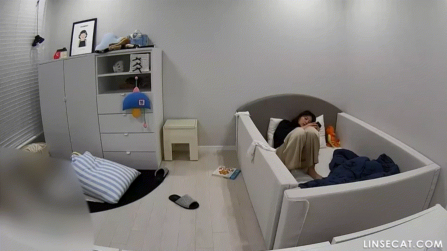 IP신작 ✨ 가정집 해킹 [부부섹스/탈의/자위/임산부] 미리보기 20