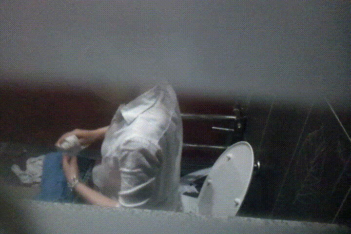 ✨빨간벽화장실_유리틈새 몰래촬영 14V [얼공] 미리보기 8