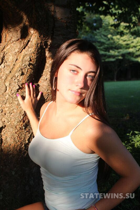 커뮤니티1위작_[충격적 근친] Elle Goodman ★ 풀버젼 46V[스캇포함].198P 미리보기 30