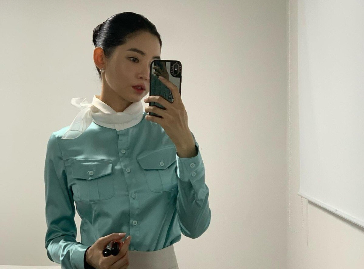 황승언 닮은 "김승희" 승무원 상황극 (오줌+살스)