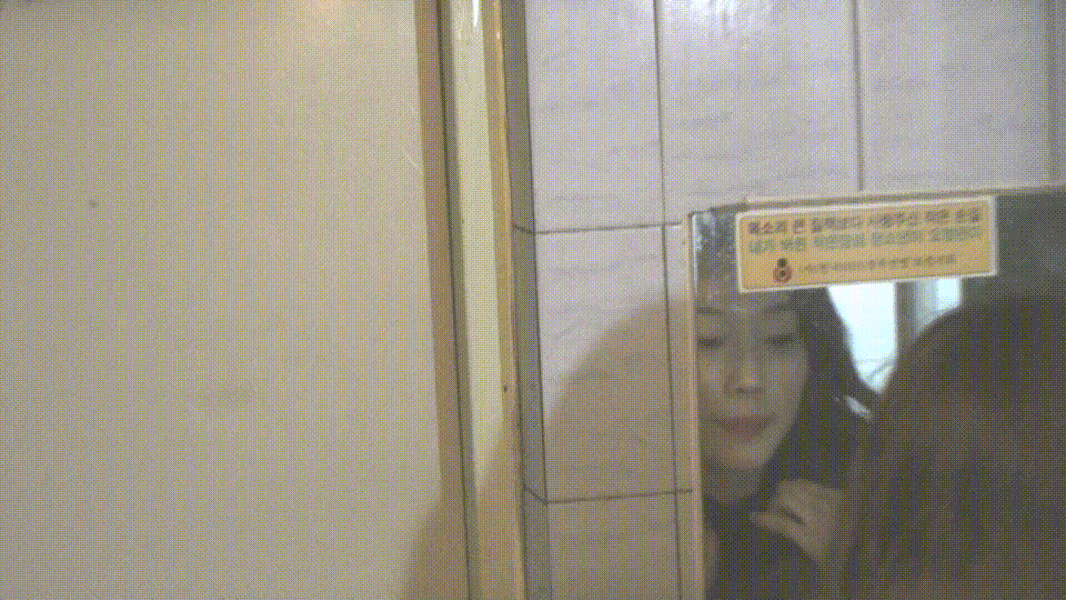 ✨MTS고화질_포항 시내 술집화장실 25V_6.91G [얼공] 미리보기 5