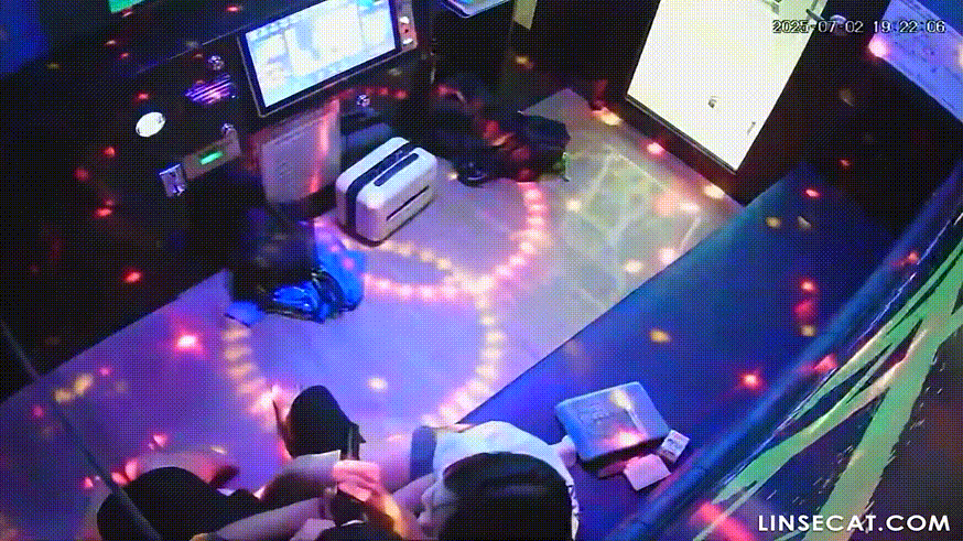 IP신작 ✨코인노래방_2커플 연속/생리중 여친 미리보기 6