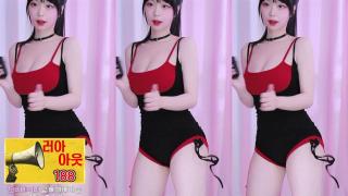 러아_24.12.10 댄스리액션