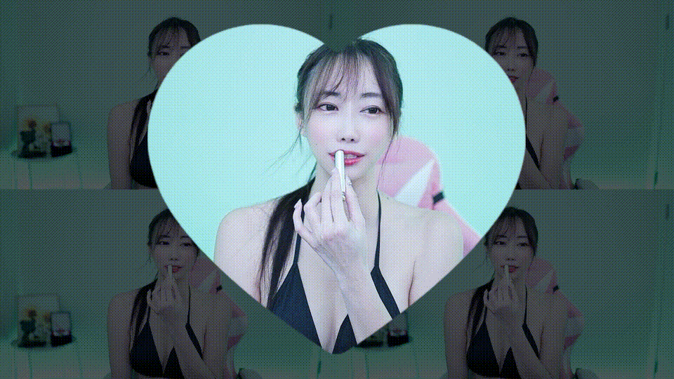 권제니 25.12.06 오늘자 [수술없이 일반적인 큰키 슬렌더몸매] 비키니 방송 미리보기 1