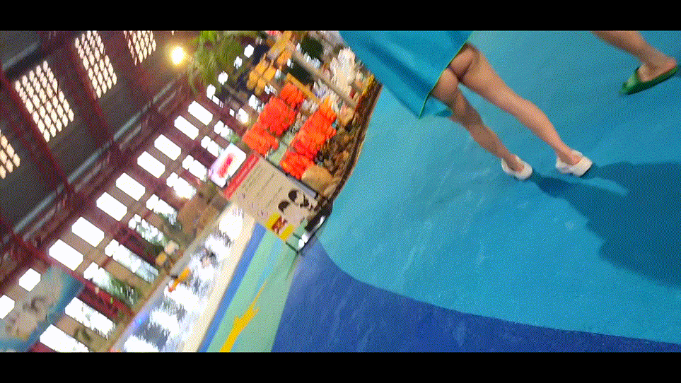 신작 ✨워터파크 어린여자+외국녀 수영복몰카 2V 미리보기 8