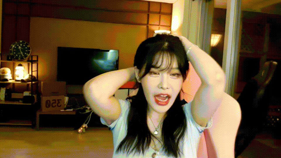 호야 BEST_거유패치게스트 [뗄려고 노력~!!/결국 사까시해줌] 팬방 미리보기 2