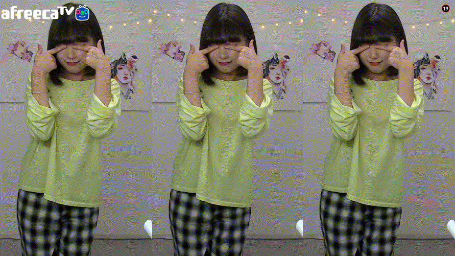 아프리카 주이서_노브라 노템 박스티 1/2 미리보기 2