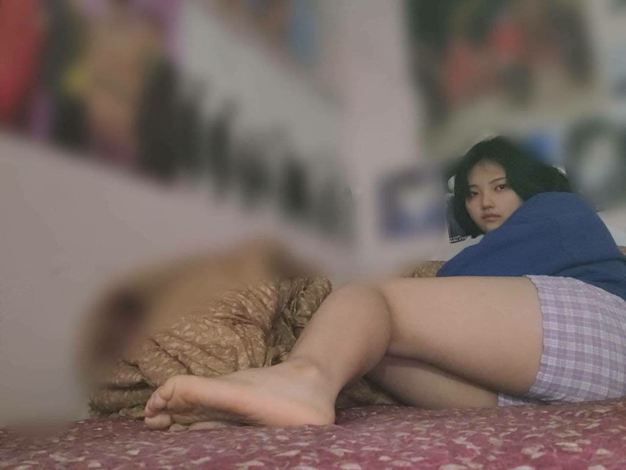 얼공 ★ 단발 통통노예녀 [풀팩] 11V.18P 미리보기 15