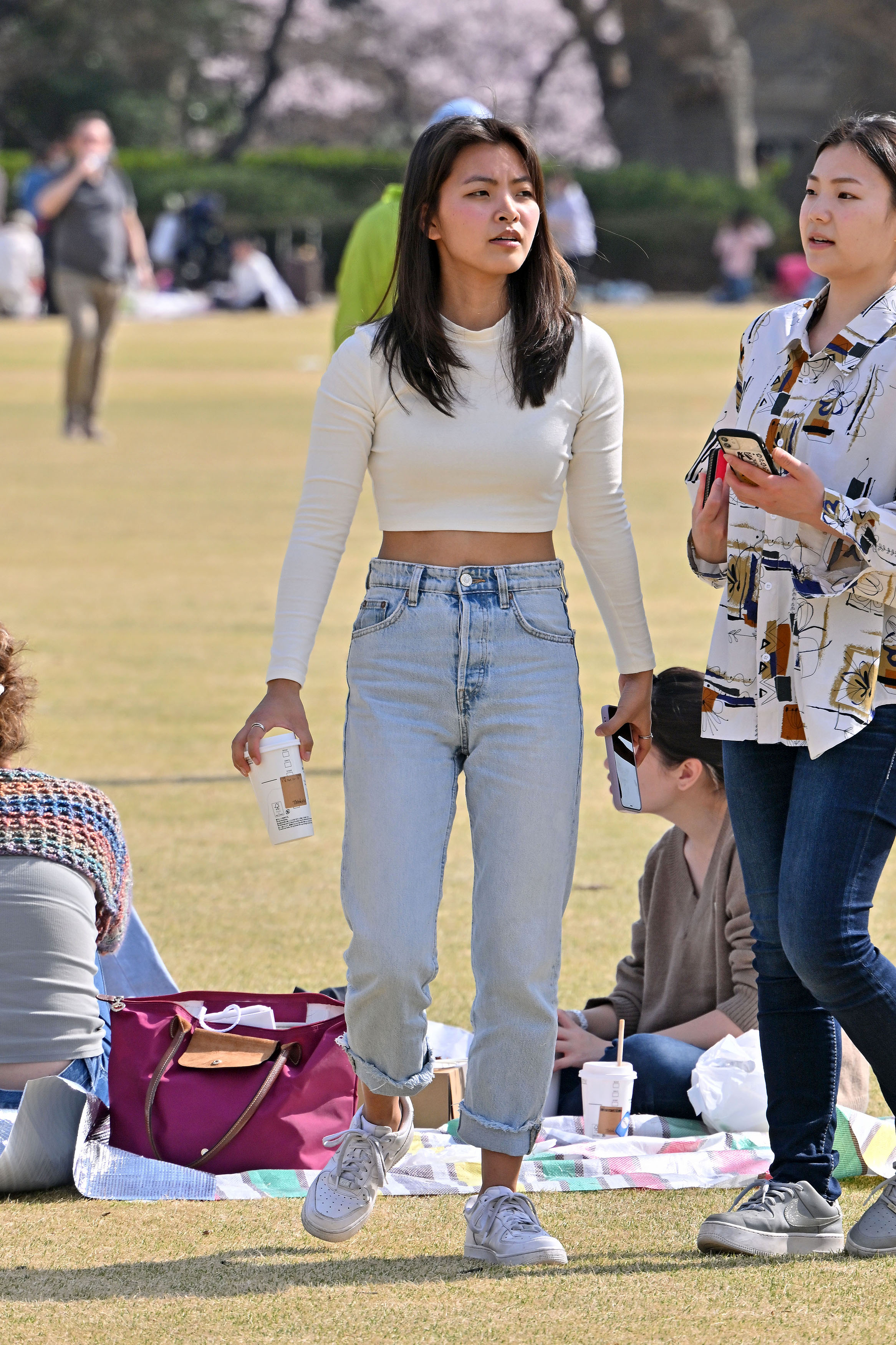 ⚡️꽃놀이⚡️몰래촬영 (2022-2023) 24V+4800P_9.75G 미리보기 17