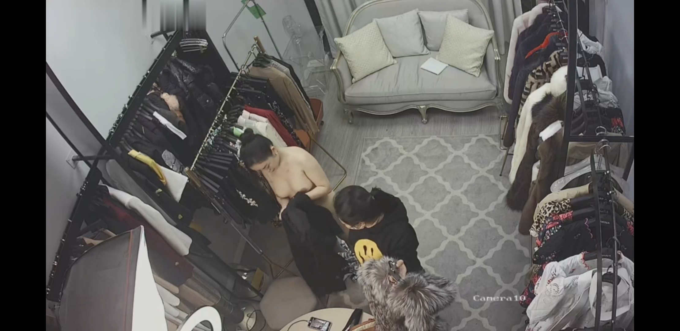 존예 미시 피팅룸(몸매좋음) 미리보기 2