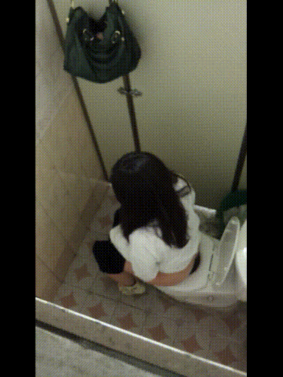 ✨창문너머 화장실 8V 미리보기 5