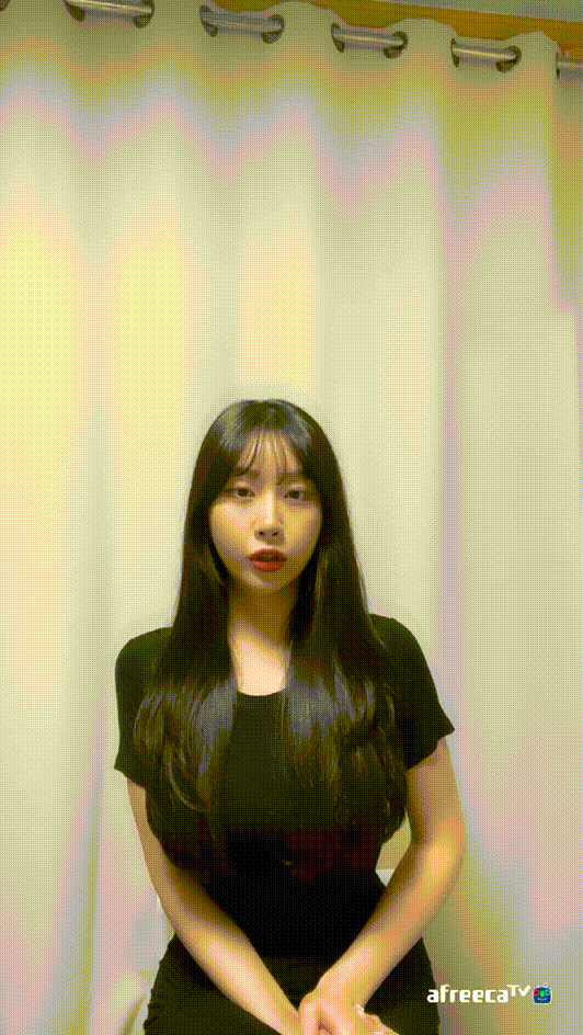 몸매 지리는 "콩순이"❤️의첸 돌핀댄스 [2시간40분] 4.54G 미리보기 1