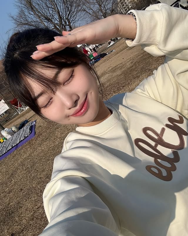 아프리카❤️야킹_몸매좋은 24갈 게스트 : 목빨아주는 키스존예 12V 미리보기 7