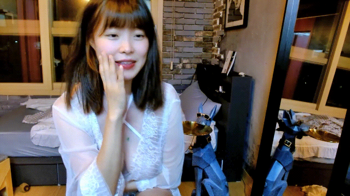 베이글연시_[얼공팬방] 삐져나온 보짓살 미리보기 4