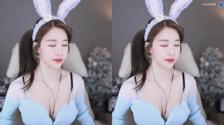 크레용팝 출신 "엘린"_밑가슴+꼭노 2V