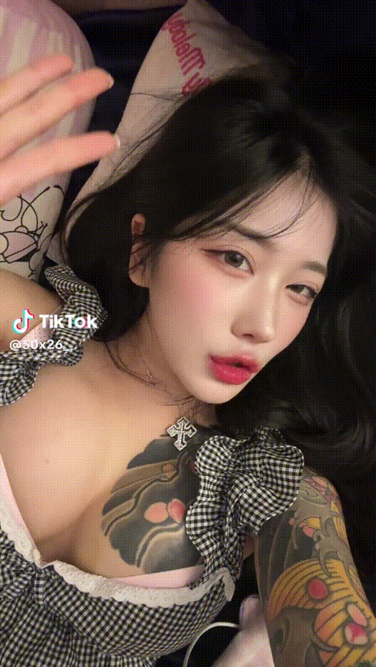 디팡 문신녀 [이안] 방송/실섹/틱톡 올노포함 풀팩 8V/15P
