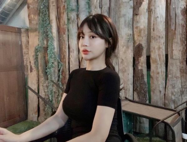 여자보다 예쁜 eemiim "이민" [★완트시점★] 56V+266P 미리보기 15