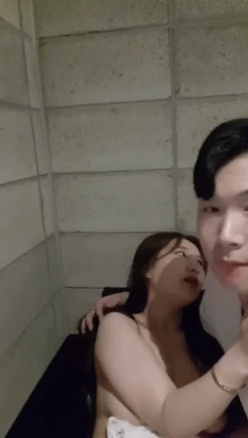 쓰따_2:2 가슴 이쁜 게스트 두명 팬방 4개 미리보기 5