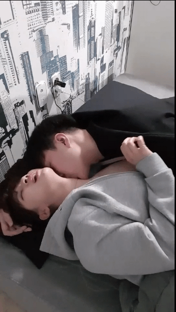 쓰따_살짝 육덕진 귀여운게스트 [고추 잘 쓰다듬는 게스트] 미리보기 5