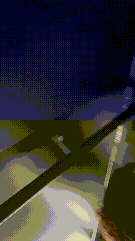 엘리베이터 롱스커트 업스 8V 미리보기 6