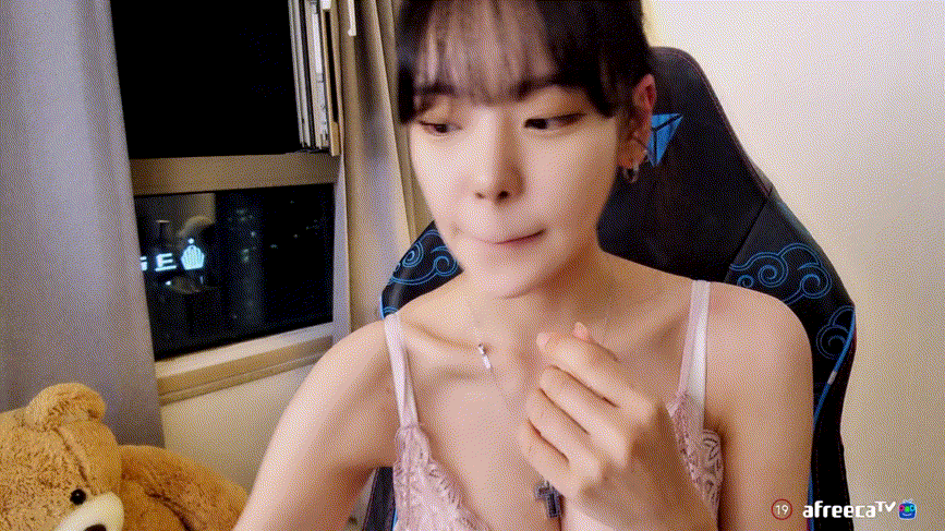 스타대학 JSA 시절 처음으로 해보는 [기룡이 눕방] 미리보기 4