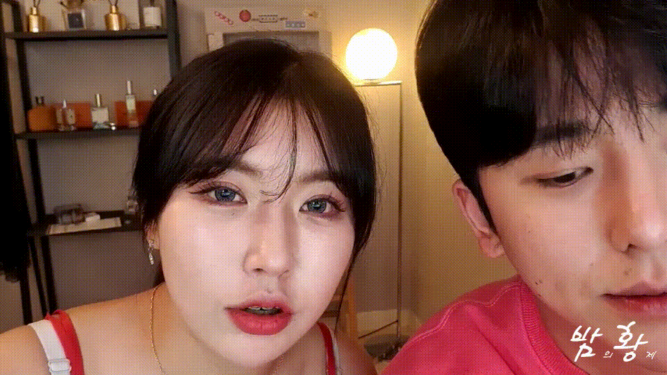 준빈 bset ★ 모유나오는 게스트_모유 빨아먹기 팬방 미리보기 4