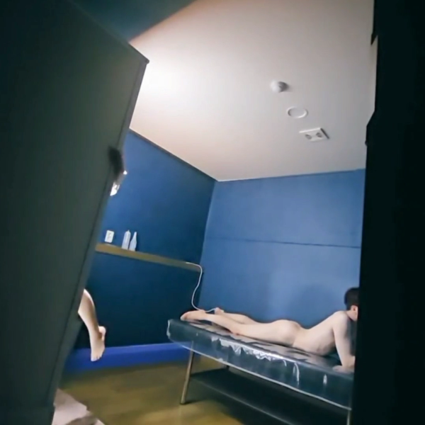 불끄고 아쉬운 스웨디시 작 [셔츠녀] 미리보기 3